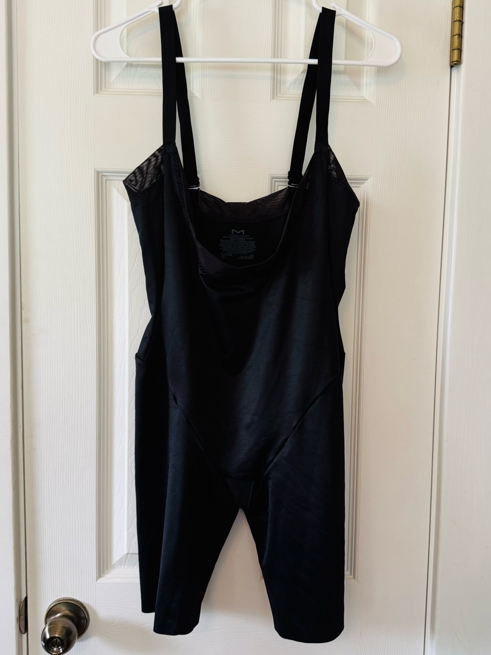 Maidenform Shapewear Bodysuit Black Thigh Slimmer Shorts Women’s Large